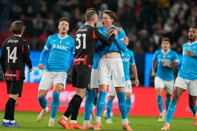 Prediksi Napoli vs AC Milan 7 April 2026: Duel Panas Penentu Papan Atas Serie A