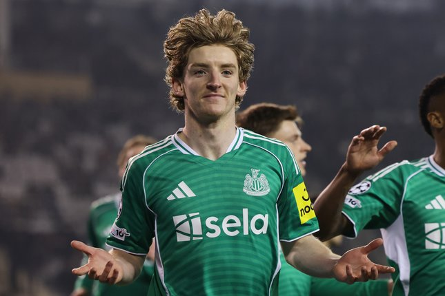 Anthony Gordon Segera Gabung Barcelona, Newcastle Terima Tawaran 70 Juta Euro image
